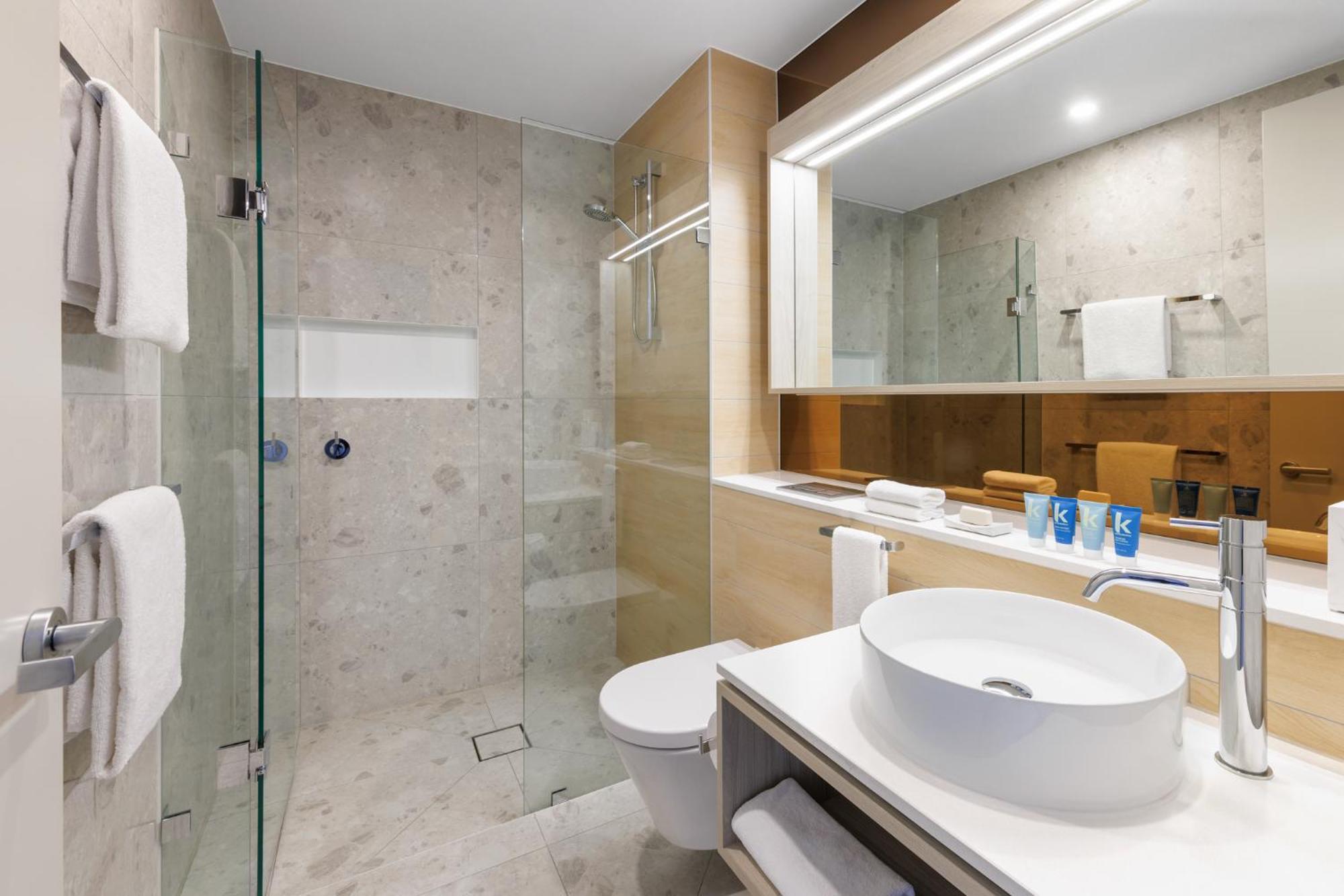 Meriton Suites เมลเบิร์น ภายนอก รูปภาพ Bathroom